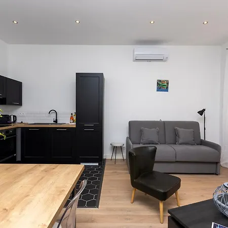 T1 Et T2, Quartier Citadelle, St Francois *