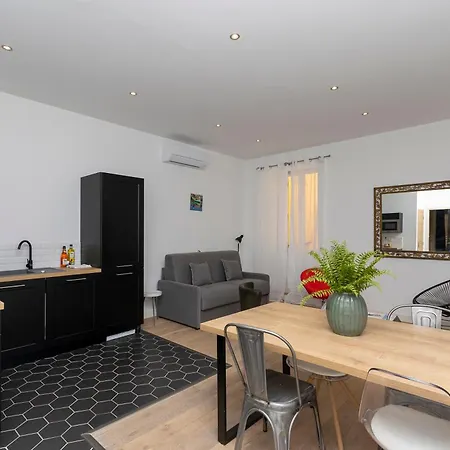 T1 Et T2, Quartier Citadelle, St Francois Appartement *